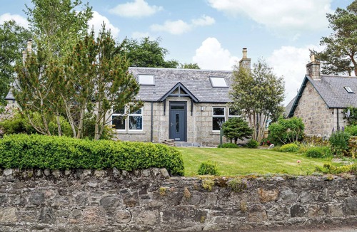 Tarfside Cottage | 3 bedroom accommodation in Glenesk