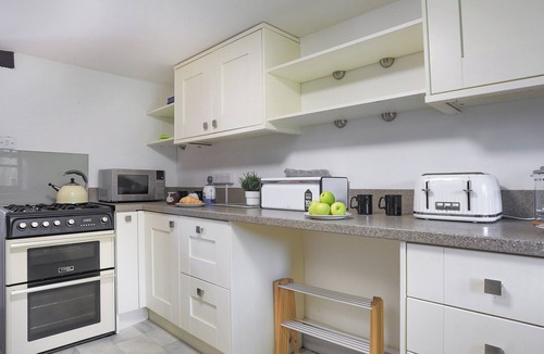 Mary Tavy Cottage | 3 bedroom accommodation in Horndon