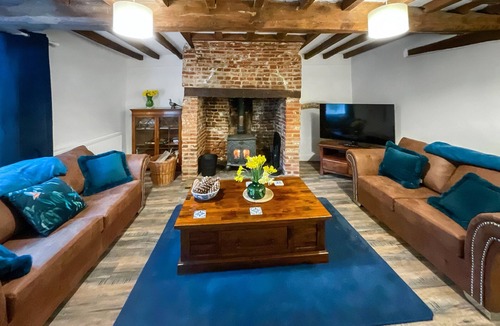 Marsham Cottage | 3 bedroom accommodation in Marsham