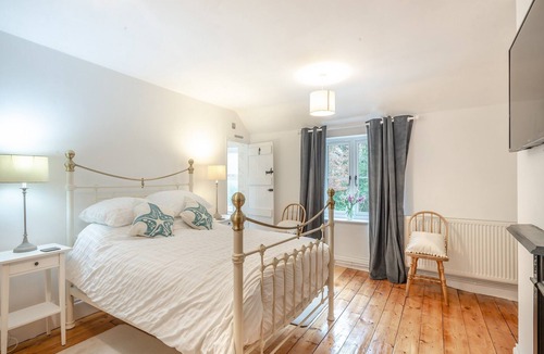 Marsham Cottage | 3 bedroom accommodation in Marsham