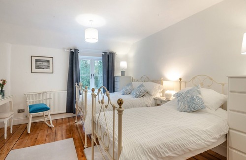 Marsham Cottage | 3 bedroom accommodation in Marsham