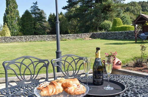 Two Dales Cottage | 3 bedroom accommodation in Matlock