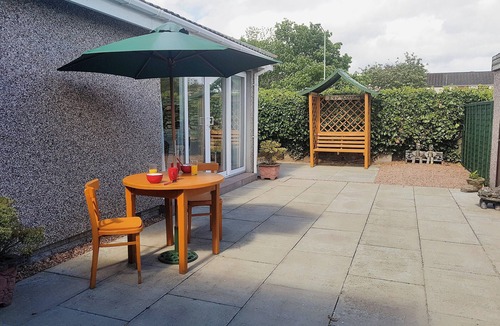 Montrose Cottage | 3 bedroom accommodation in Montrose