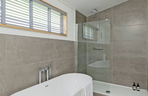 Newbury Ski Chalet | 3 bedroom accommodation in Newbury