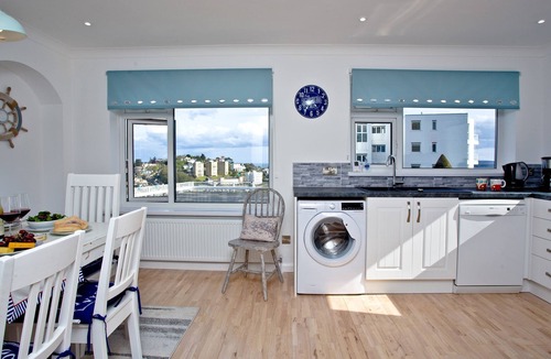 Torquay City Centre House | 3 bedroom accommodation in Torquay