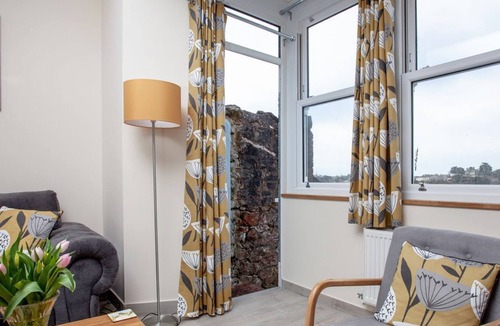Torquay City Centre Cabin | 3 bedroom accommodation in Torquay