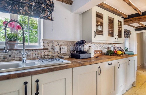 Walcott Cottage | 3 bedroom accommodation in Walcott