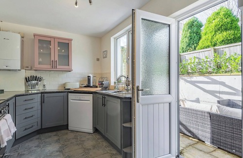 Carno Cottage | 3 bedroom accommodation in Carno