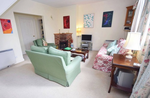 Compton Cottage | 3 bedroom accommodation in Compton, near Chichester