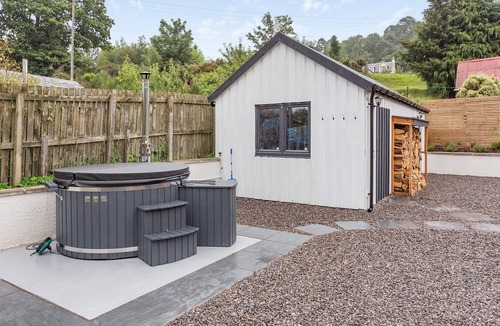 Contin Cottage | 3 bedroom accommodation in Contin