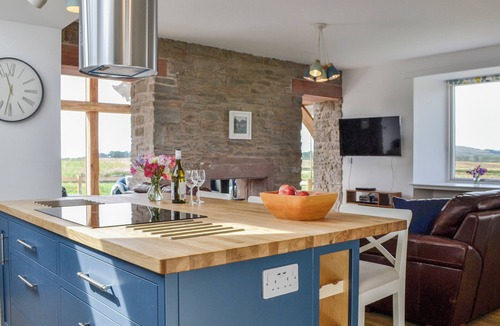 Auchterhouse Cottage | 3 bedroom accommodation in Dundee