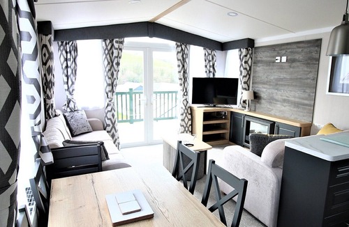 Llanrhystud House | 3 bedroom accommodation in Llanrhystud, Cardiganshire