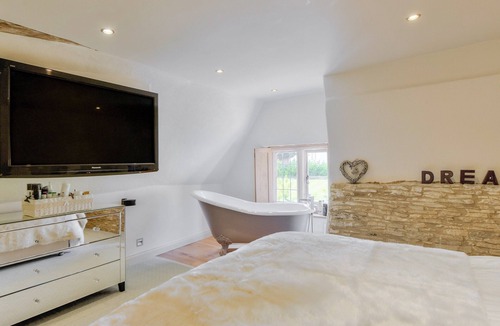 Longdon Cottage | 3 bedroom accommodation in Wing, near Oakham
