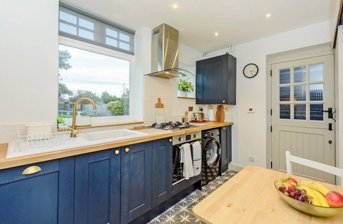 Selsey Cottage | 3 bedroom accommodation in Selsey