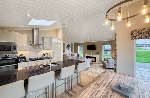 Penally Ski Chalet | 3 bedroom accommodation in Tenby