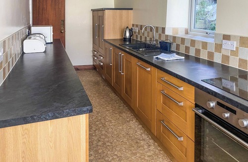 Truro Cottage | 3 bedroom accommodation in Truro