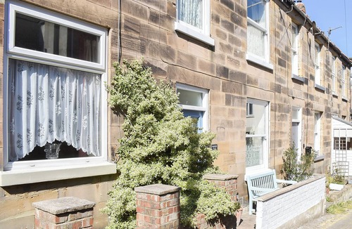 West Cliff Cottage | 3 bedroom accommodation in Whitby
