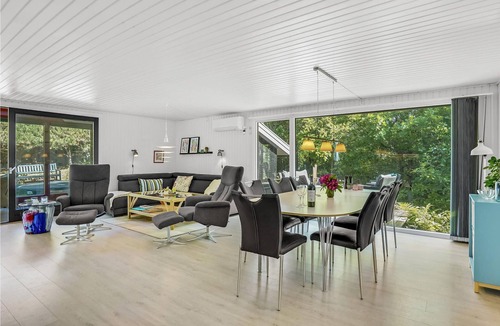 Henne House | 3 bedroom accommodation in Henne