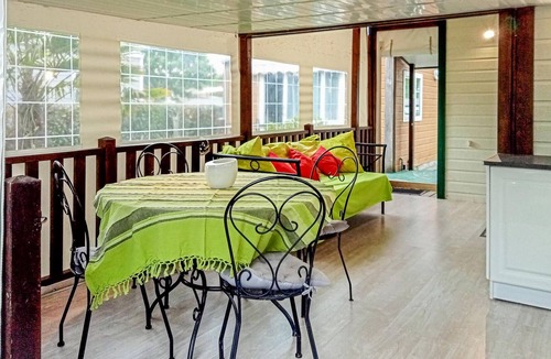Mache House | 3 bedroom accommodation in Maché