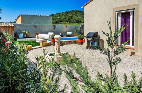Tavel House | 3 bedroom accommodation in Tavel
