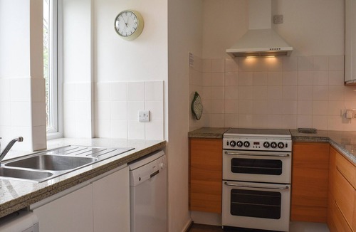 Middleton-on-Sea Cottage | 3 bedroom accommodation in Elmer