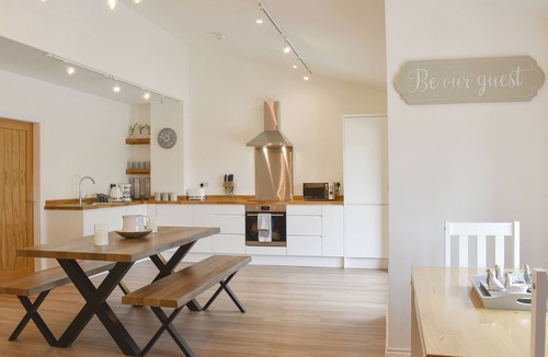 Irby Cottage | 3 bedroom accommodation in Greasby, Wirral