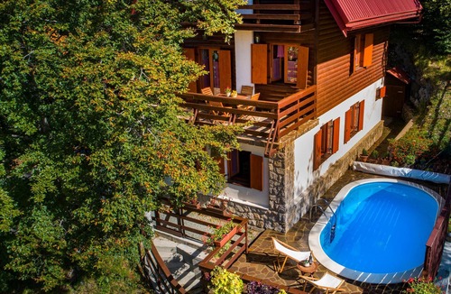 Platak House | 3 bedroom accommodation in Cavle