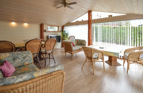 Mern House | 3 bedroom accommodation in Mern