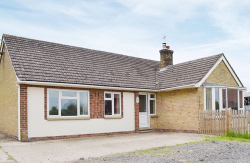 Ely Cottage | 3 bedroom accommodation in Ely