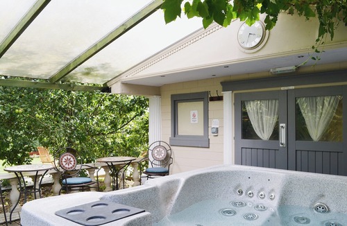 Littleport Cottage | 3 bedroom accommodation in Little Downham, near Ely