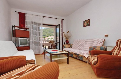 Brna House | 3 bedroom accommodation in Brna