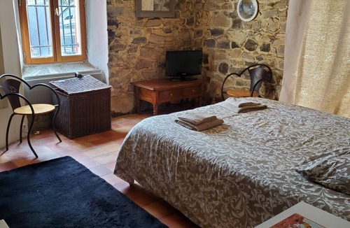 Gailhan Other | 3 Bedroom Agritourism property in Gailhan