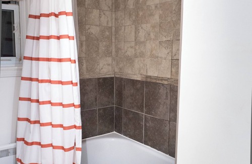Trois-Rivieres Apartment | 3-BEDROOM ALL-INCLUSIVE APARTMENT IN THE HEART OF EVERYTHING