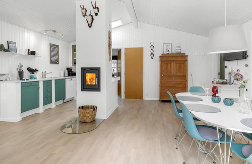 Sømarken House | 3 bedroom amazing home in Aakirkeby