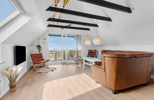 Faarevejle House | 3 bedroom amazing home in Fårevejle