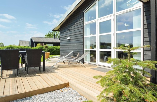 Flovt Strand House | 3 bedroom amazing home in Haderslev