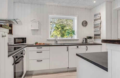 Egense House | 3 bedroom amazing home in Storvorde