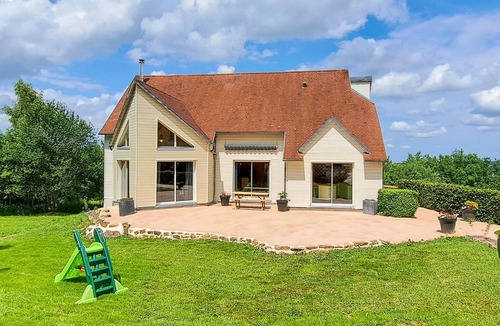Carrouges House | 3 bedroom amazing home in Carrouges