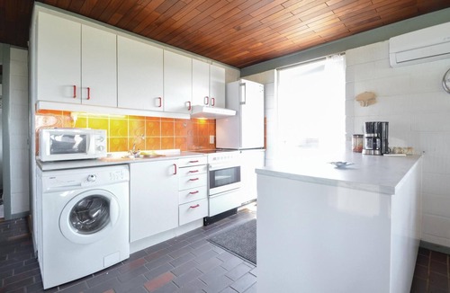 Lild Strand House | 3 bedroom amazing home in Frøstrup