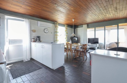 Lild Strand House | 3 bedroom amazing home in Frøstrup