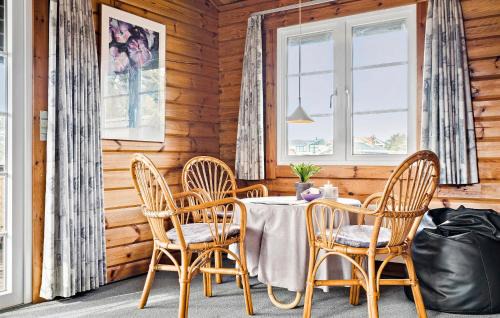 Houvig Strand House | 3 Bedroom Amazing Home In Ringkøbing