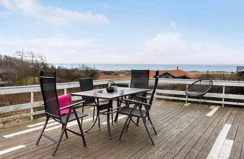 Lihme House | 3 bedroom amazing home in Spøttrup