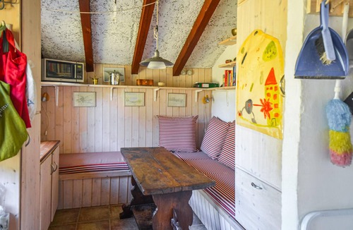 Anholt House | 3 bedroom amazing home in Anholt