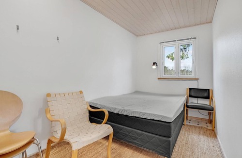 Give House | 3 bedroom amazing home in Give
