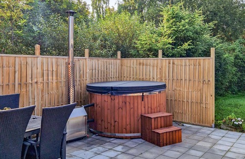 Hou House | 3 bedroom amazing home in Hals