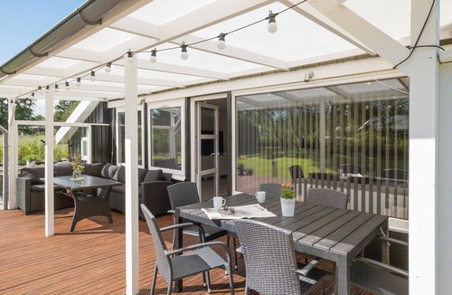 Hou House | 3 bedroom amazing home in Hals