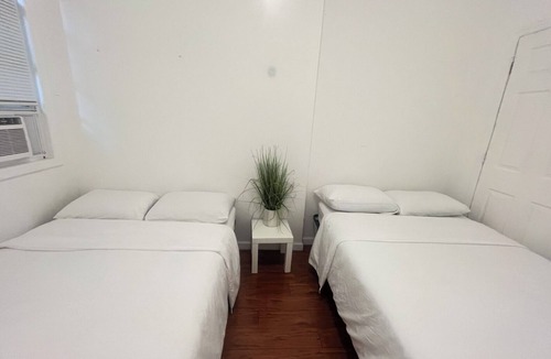 South Side Apartment | 3-bedroom apartment