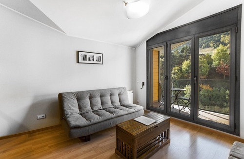 El Tarter Apartment | 3 Bedroom Apartment next to ski slopes. El Tarter. FLOC 32