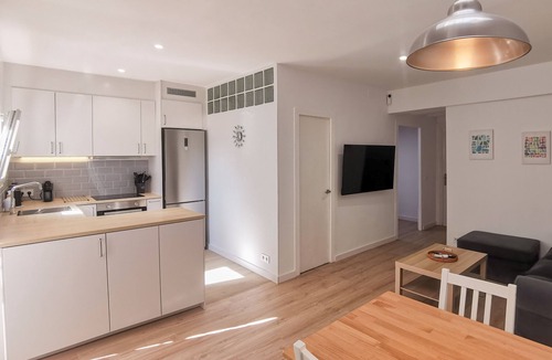 El Raval Apartment | 3 bedroom apartment, completely renovated and ready to move in.