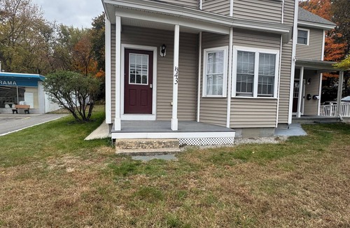 Ayer Apartment | 3-Bedroom Apartment in Ayer, Steps from Train, Easy Boston Access, Free Parking.